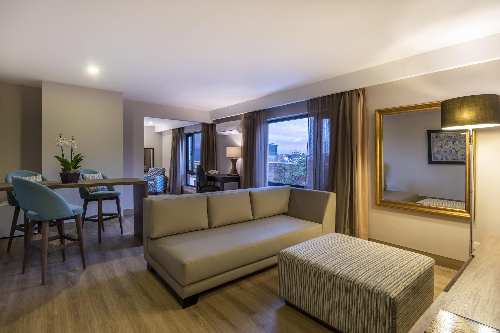 Hotel Morrison Zona Rosa Bogota Ngoại thất bức ảnh